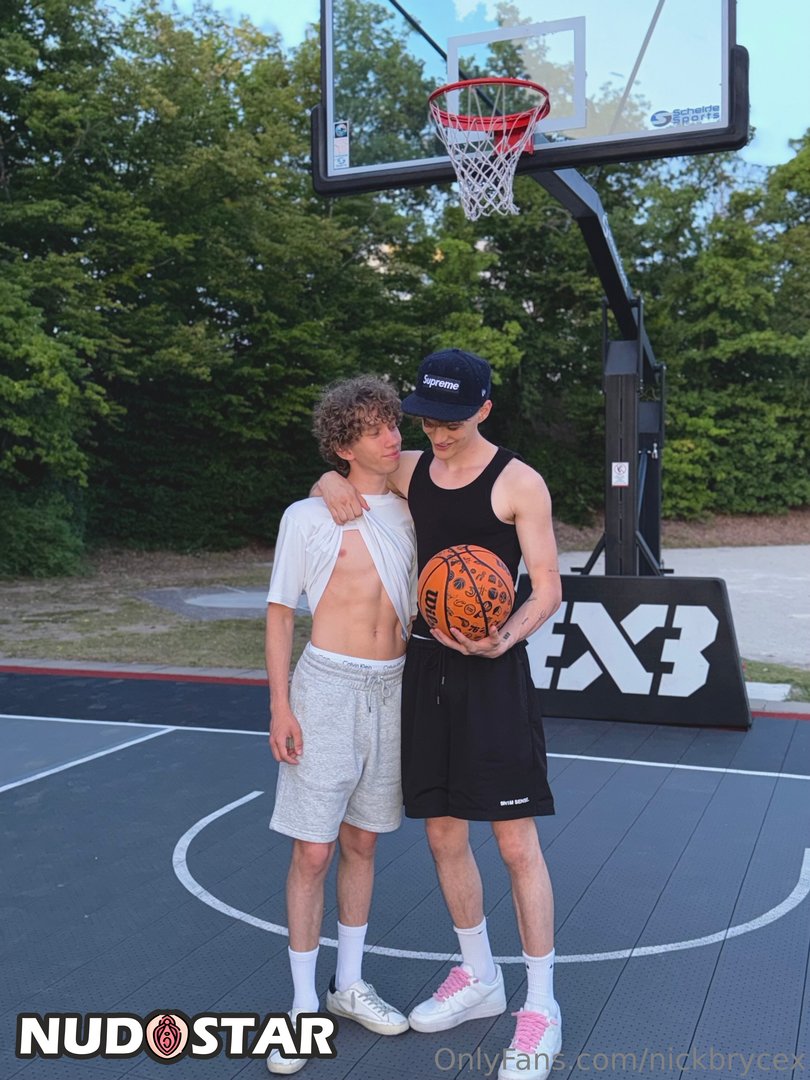Nickbrycex Leaked Photo 23