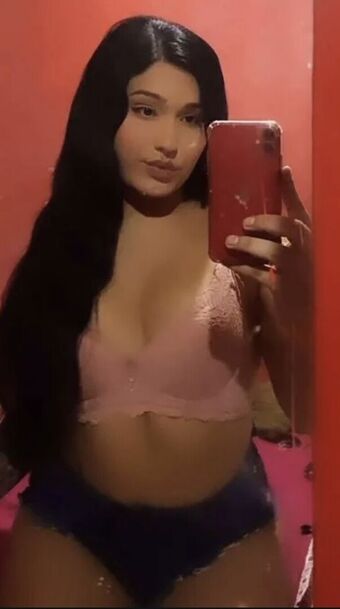 official.latiiinamamiii Nude Leaks OnlyFans Photo 1