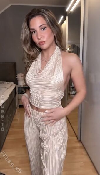 Sarah.anca Nude Leaks OnlyFans Photo 155