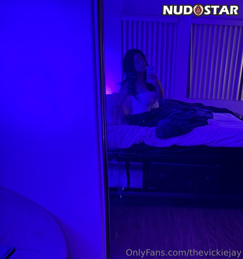 Thevickiejay Leaked Photo 15