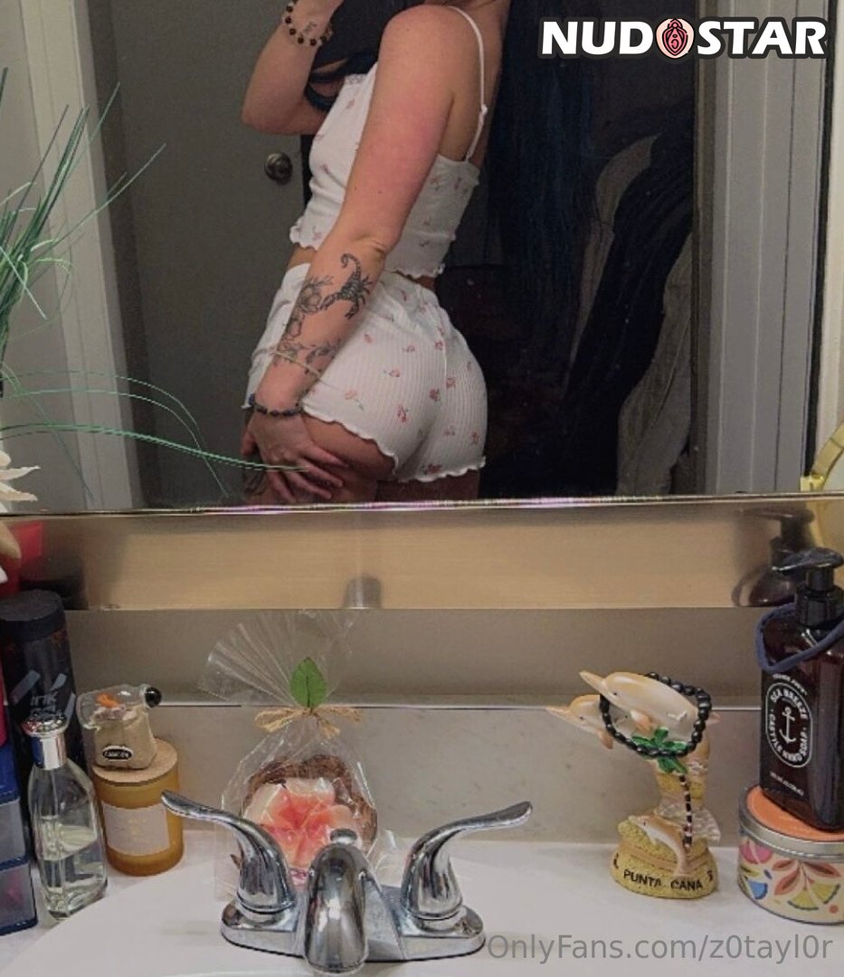 Z0tayl0r Leaked Photo 11
