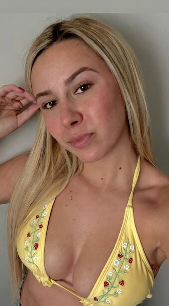 Leah Remini Nude Leaks OnlyFans Photo 140