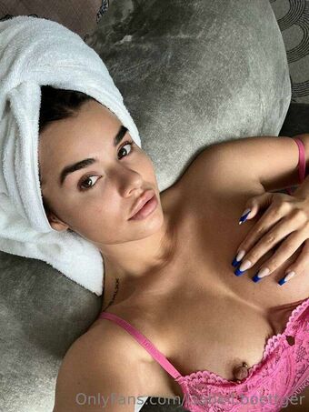 Isabell Böttger Nude Leaks OnlyFans Photo 25