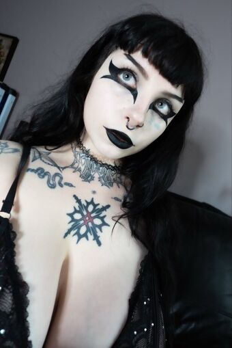 Acid.slvt Nude Leaks OnlyFans Photo 5