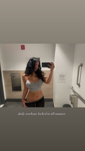 alondraquino Nude Leaks OnlyFans Photo 13