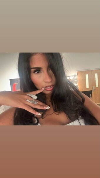 alondraquino Nude Leaks OnlyFans Photo 16