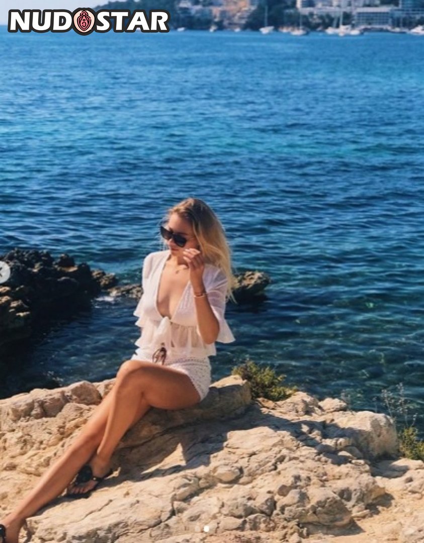 Amanda_Anisimova Leaked Photo 9