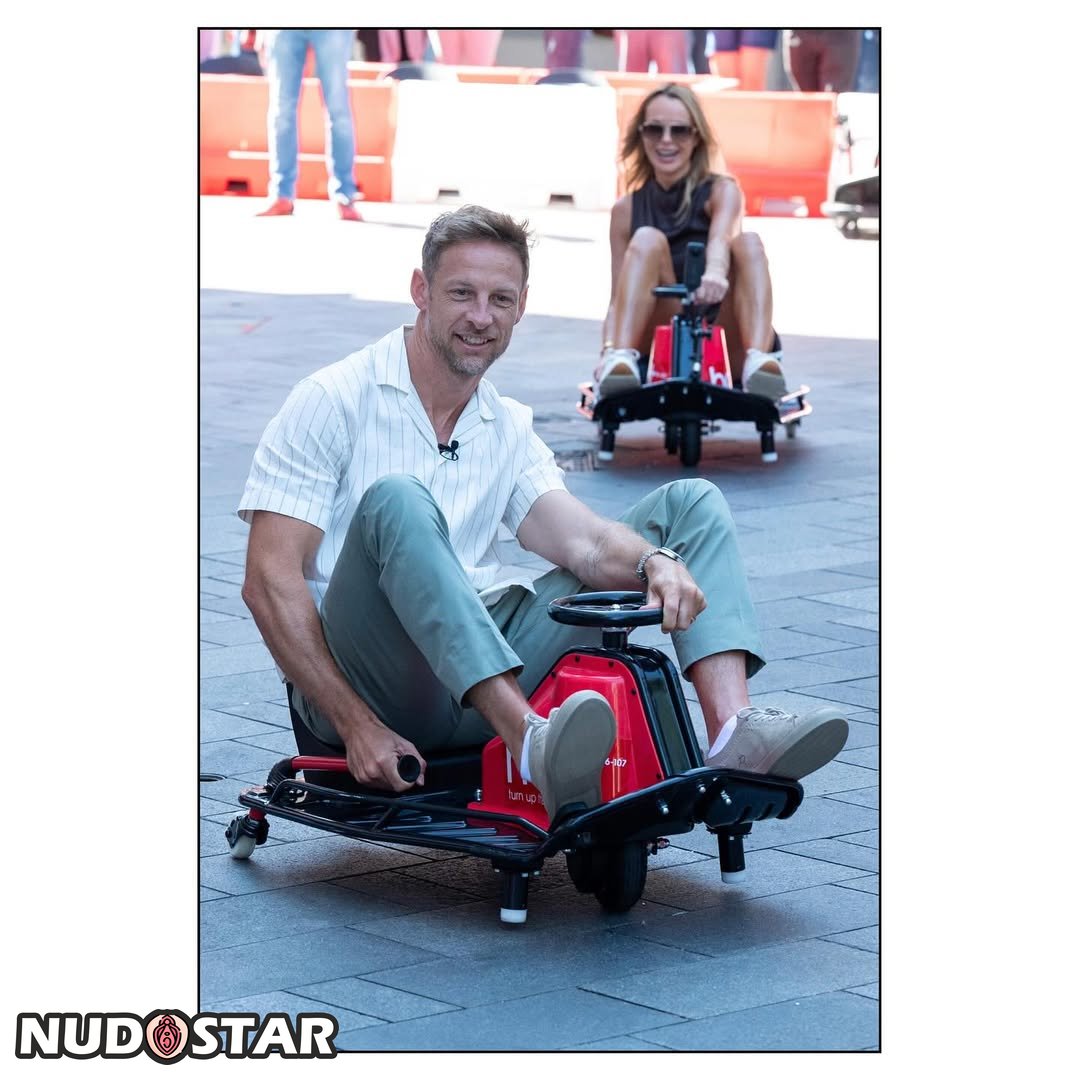 Amanda_Holden Leaked Photo 11