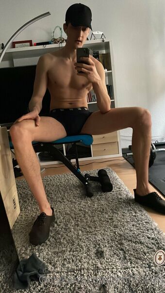 ambroxios Nude Leaks OnlyFans Photo 9