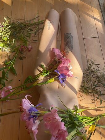 neoliberalhell Nude Leaks OnlyFans Photo 6