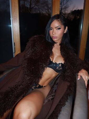 Angela Castellanos Nude Leaks OnlyFans Photo 37