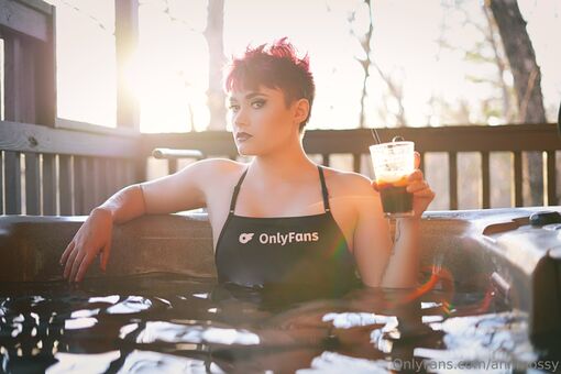 Ann Mossy Nude Leaks OnlyFans Photo 19