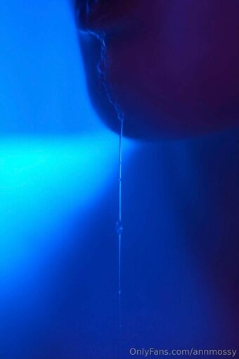 Ann Mossy Nude Leaks OnlyFans Photo 16