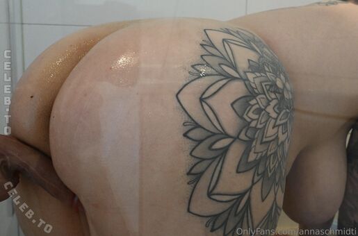 Anna Schmidt Nude Leaks OnlyFans Photo 26