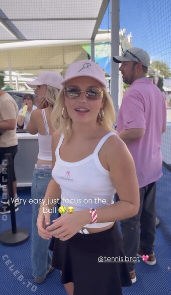 Anuschka van Lent Nude Leaks OnlyFans Photo 43