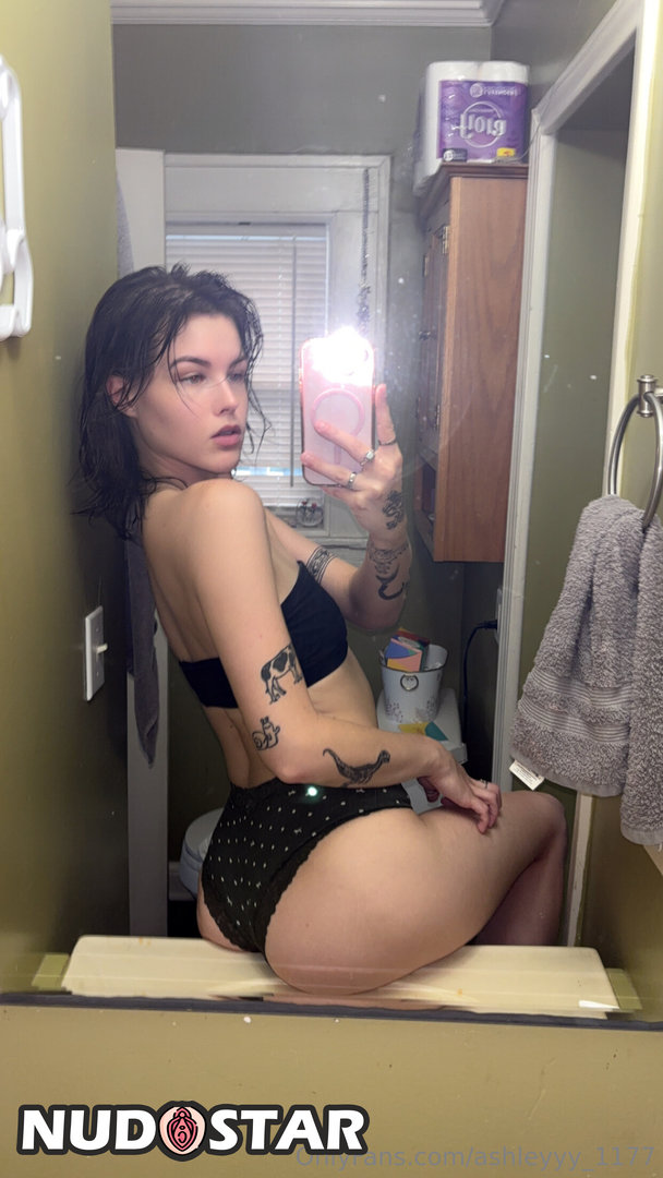 Ashleyadamsss Leaked Photo 10