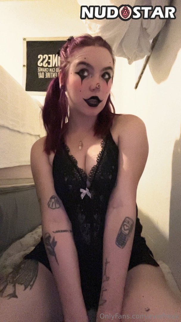 Eviefreak Leaked Photo 17