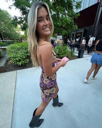 Hopie Schlenker Nude Leaks OnlyFans Photo 251