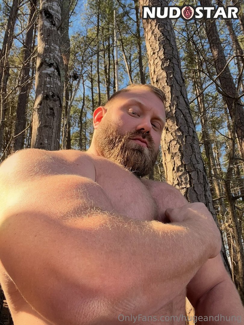 Hugeandhung Leaked Photo 13