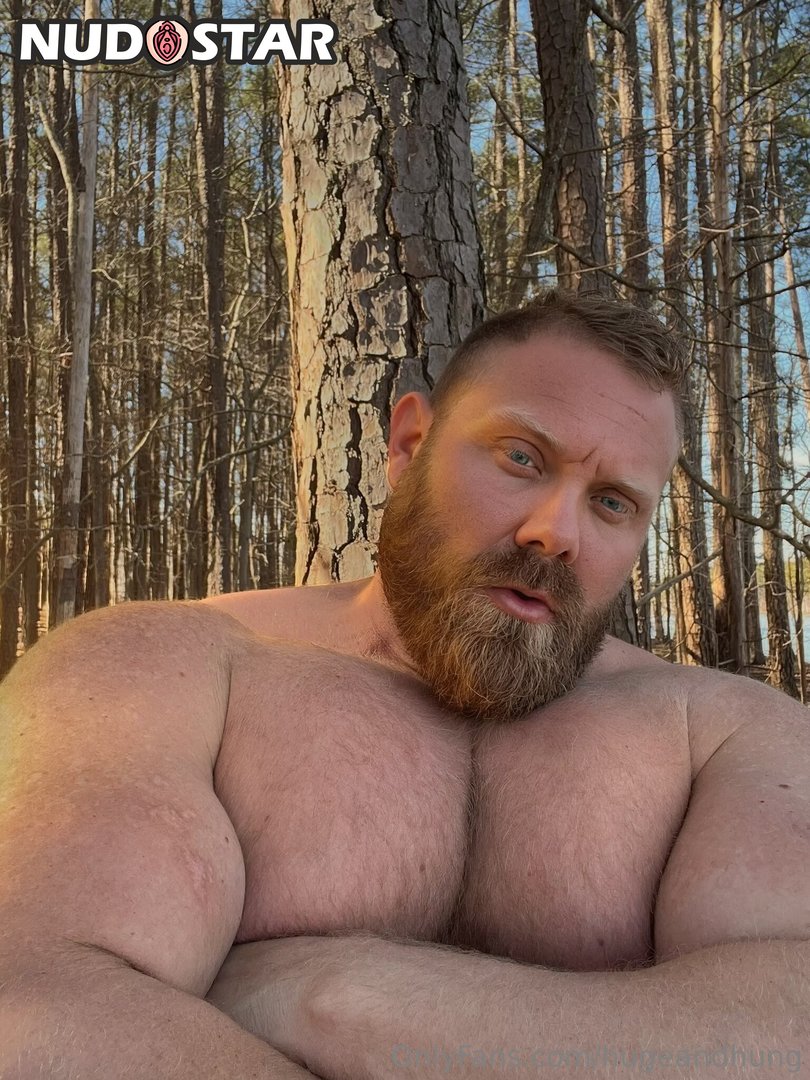 Hugeandhung Leaked Photo 11