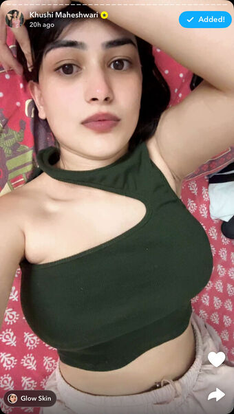 Khushi Maheshwari Nude Leaks OnlyFans Photo 5