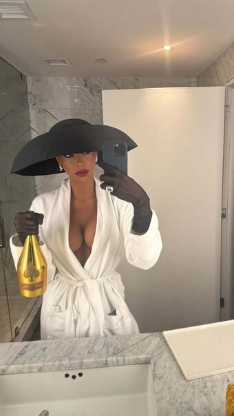 Kysre Rae Gondrezick Nude Leaks OnlyFans Photo 36