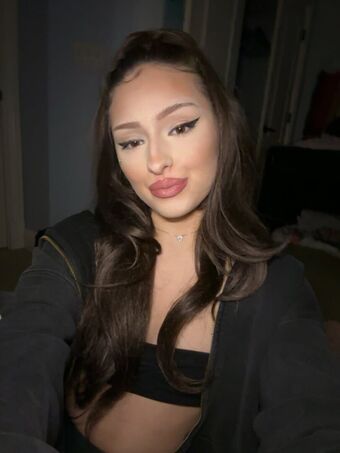 Liquorstoregirl Nude Leaks OnlyFans Photo 25