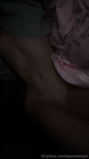 Liquorstoregirl Nude Leaks OnlyFans Photo 20