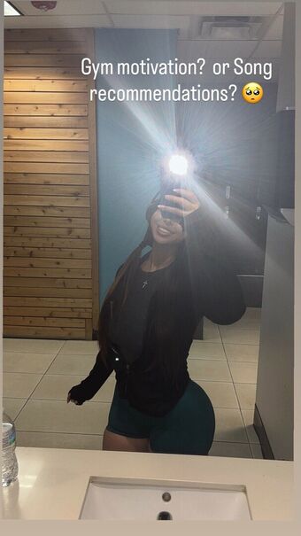 magzcow Nude Leaks OnlyFans Photo 18