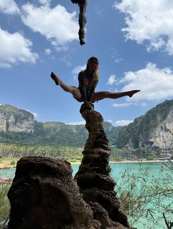 Manic Matilda Nude Leaks OnlyFans Photo 58