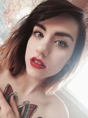 Meowtallica From Tumblr Nude Leaks OnlyFans Photo 15