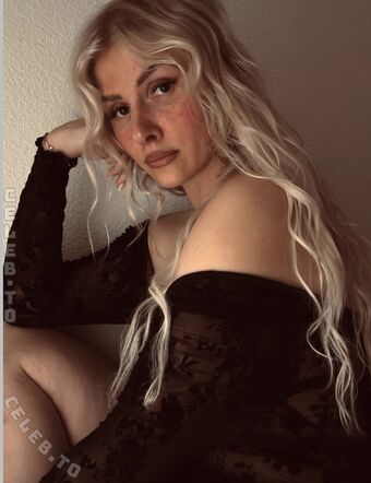 Mrssecret1999 Nude Leaks OnlyFans Photo 11