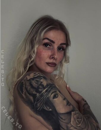 Mrssecret1999 Nude Leaks OnlyFans Photo 12