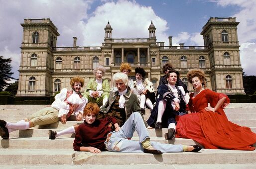 Mylène Farmer Nude Leaks OnlyFans Photo 19