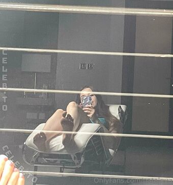 notnatalnya Nude Leaks OnlyFans Photo 2