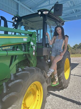 vera_banks Nude Leaks OnlyFans Photo 2