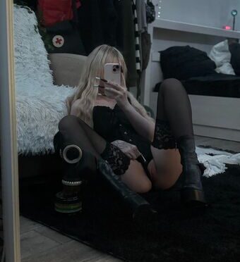 prettylyriqq Nude Leaks OnlyFans  – Leaked Models