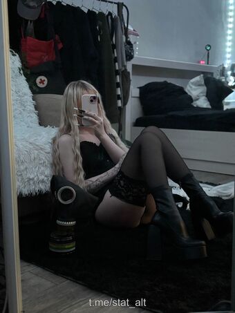 prettylyriqq Nude Leaks OnlyFans Photo 4