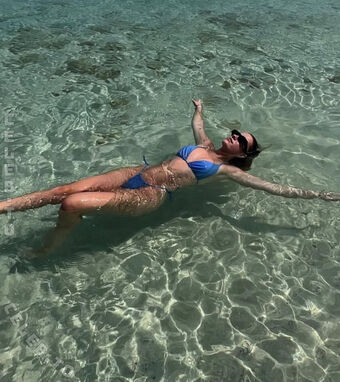 Romina Jana Nude Leaks OnlyFans Photo 9