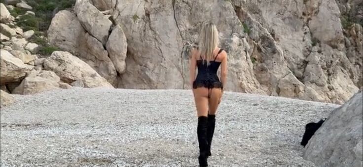 Sailing Holly Blue Nude Leaks OnlyFans Photo 12