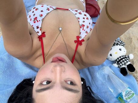 strawbeary_th Nude Leaks OnlyFans Photo 31