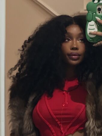 SZA Nude Leaks OnlyFans Photo 140