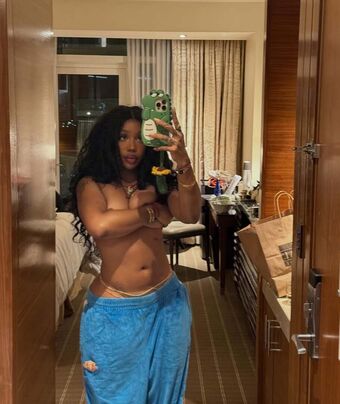 SZA Nude Leaks OnlyFans Photo 137