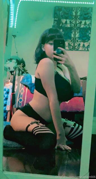 Uwucaptain666 Nude Leaks OnlyFans Photo 32