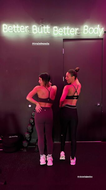 Victoria Justice Nude Leaks OnlyFans Photo 111