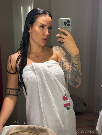 Vivi Croft Nude Leaks OnlyFans Photo 9