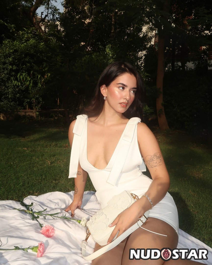 Vrinda_Suri Leaked Photo 10