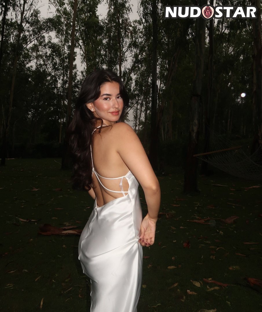 Vrinda_Suri Leaked Photo 19