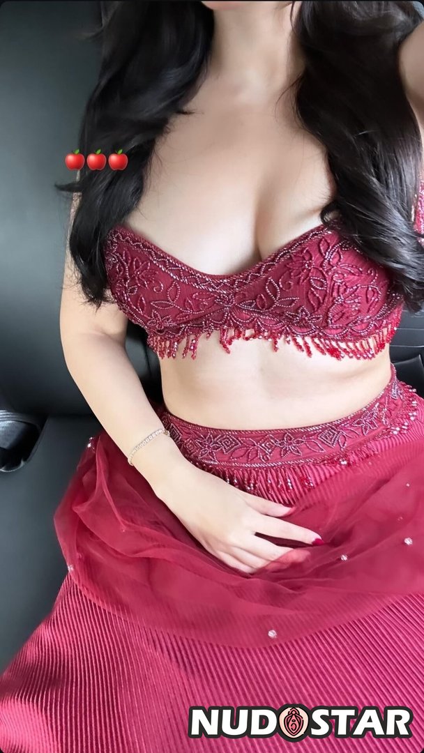 Vrinda_Suri Leaked Photo 14