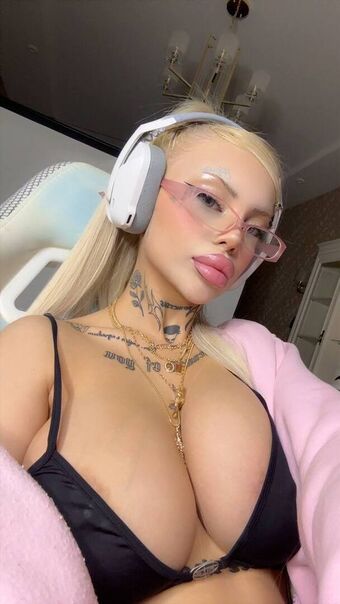 yeahmur Nude Leaks OnlyFans Photo 74